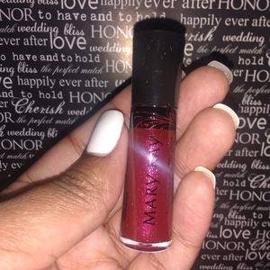 Mary Kay Berry Dazzle Lip Gloss